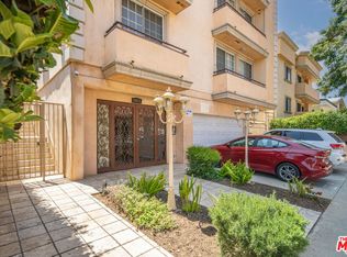 11812 Gorham Ave APT 303, Los Angeles, CA 90049