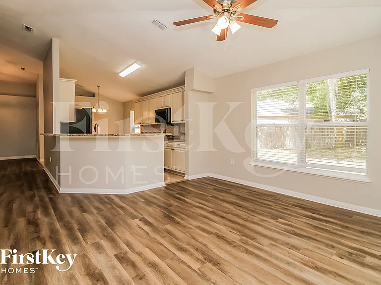1844 Doe Lake Ct — Photo 5