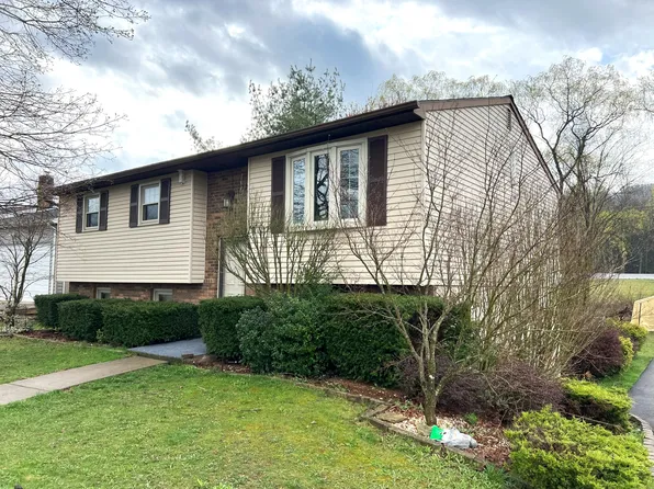 915 Cumberland St, Clearfield, PA 16830