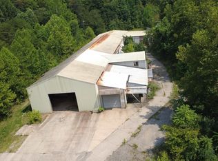 1626 Manilla Creek Rd, Poca, WV 25159