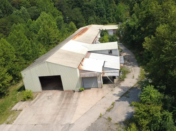 1626 Manilla Creek Rd, Poca, WV 25159