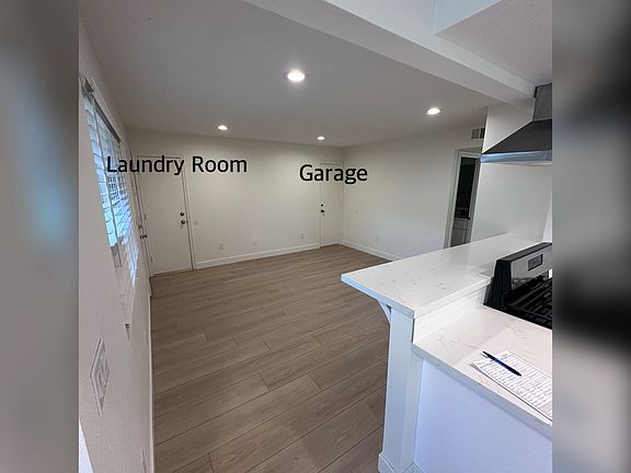5th image of 16781 Green Ln APT B