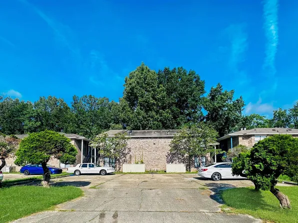 934 Hammond Manor Dr, Baton Rouge, LA 70816