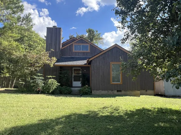 127 Brookridge Dr, La Vergne, TN 37086