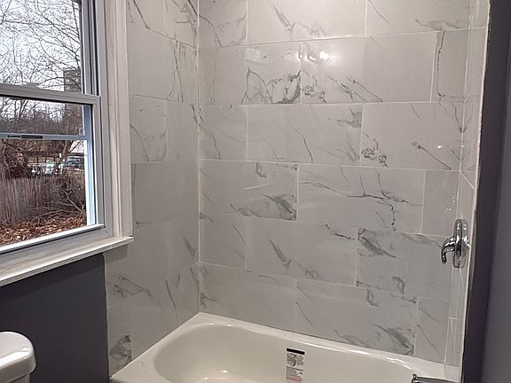 2nd image of 20 Belvidere St #1