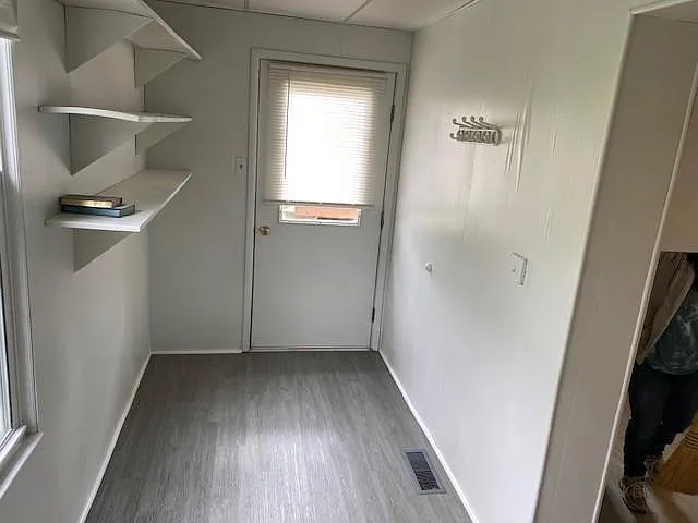 Mud room