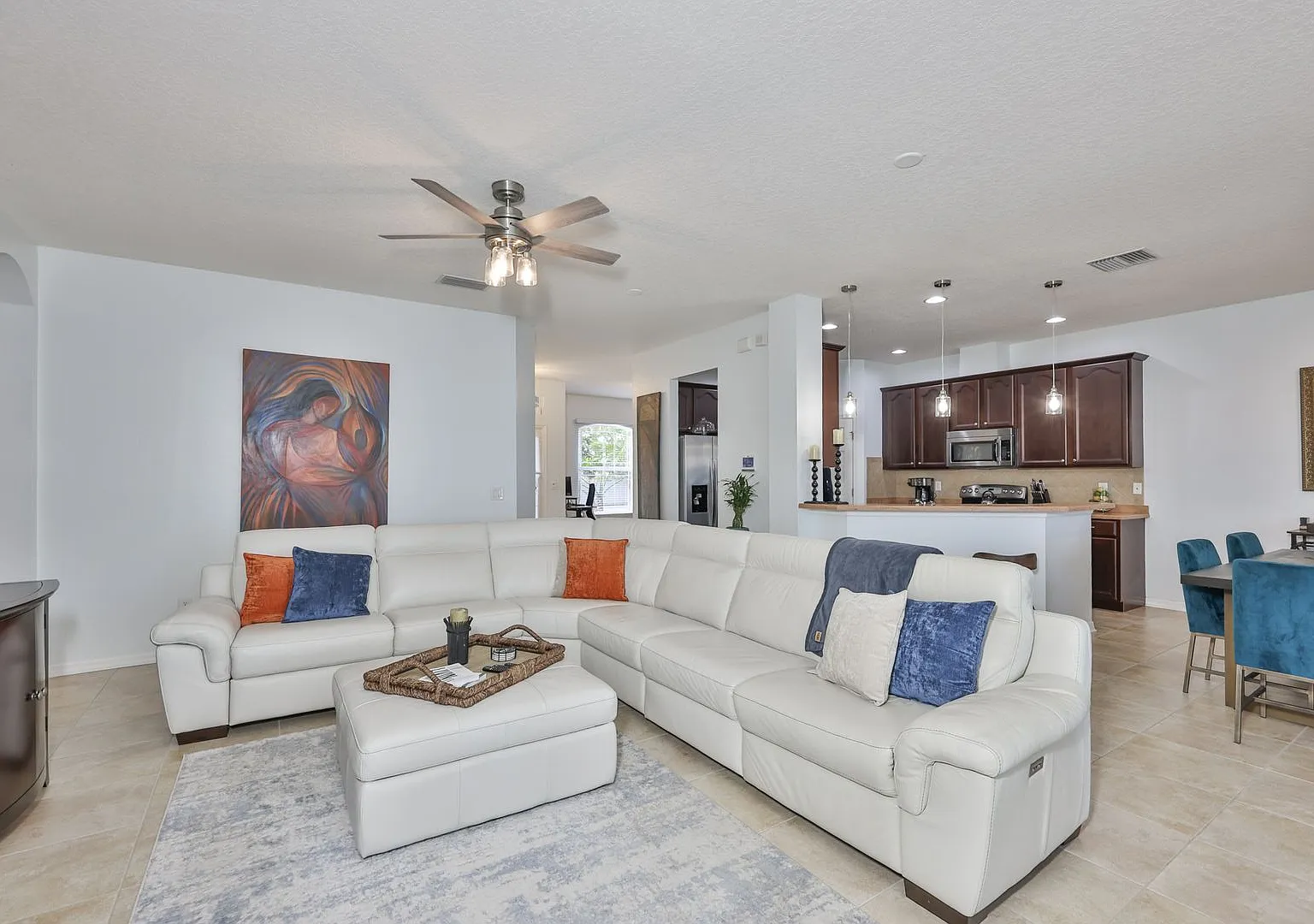 Gorgeous Pool Home @ Bahia Lakes! — Photo 2