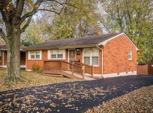 9517 Maple Rd, Louisville, KY 40229