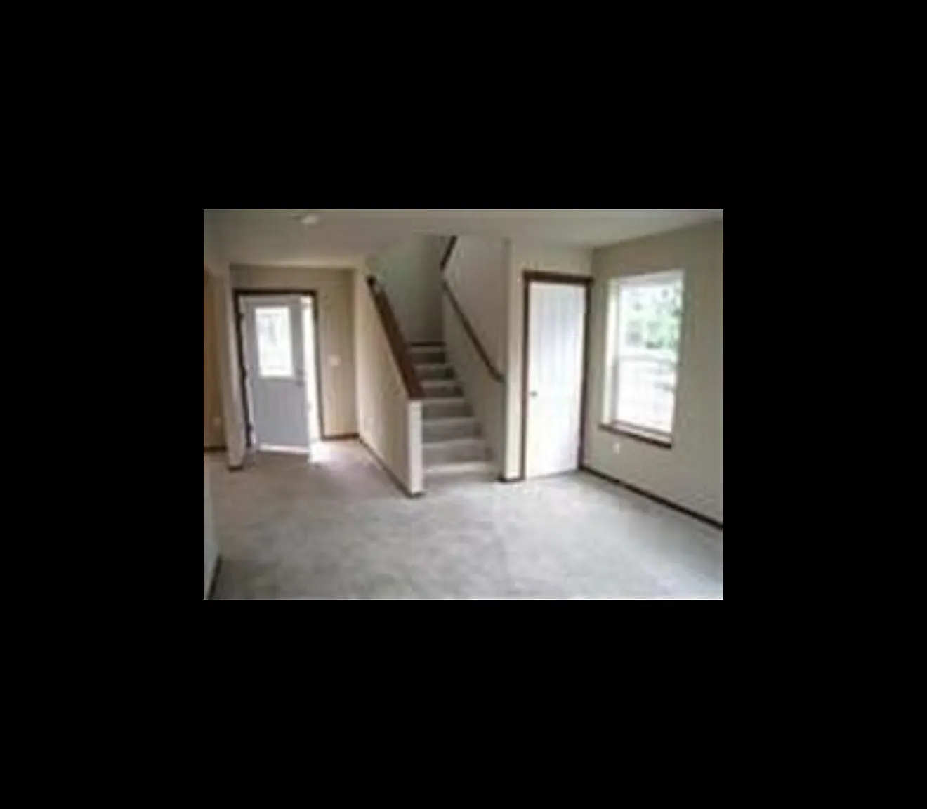 611 Avenue A — Photo 2