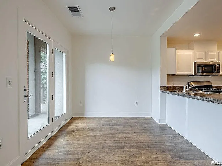 1631 N Emerson St — Photo 2