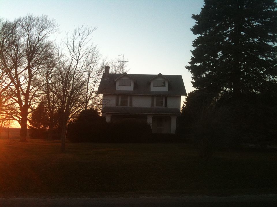 1st image of 2206 Knox Highway 36