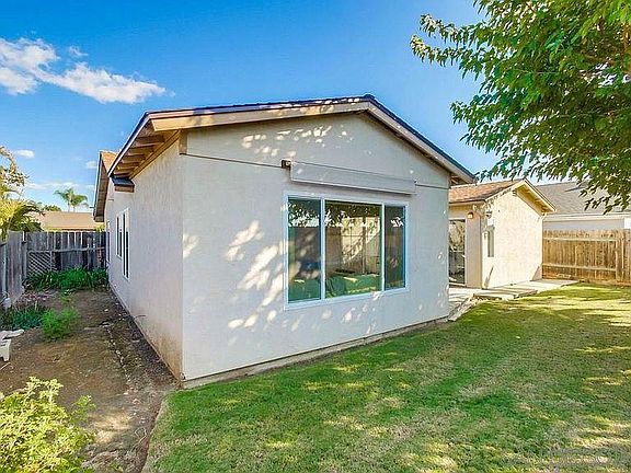 4th image of 10848 Esmond Ct