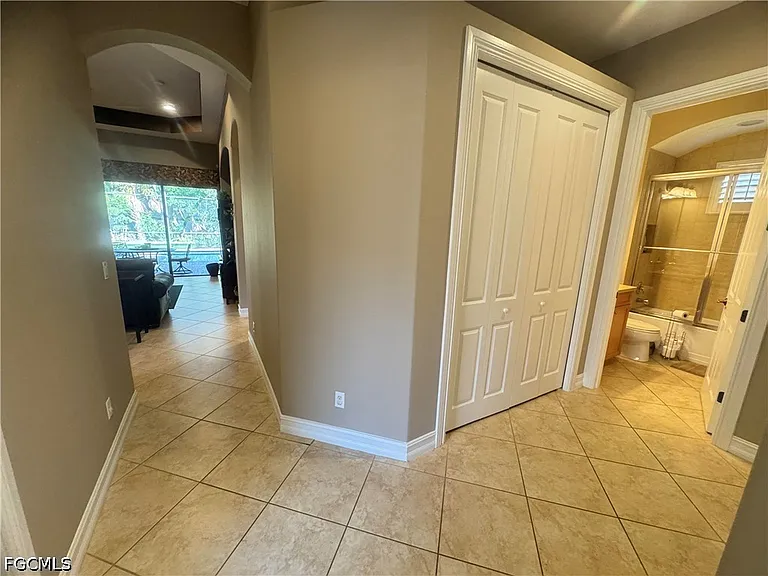 11848 Rosalinda Ct — Photo 21