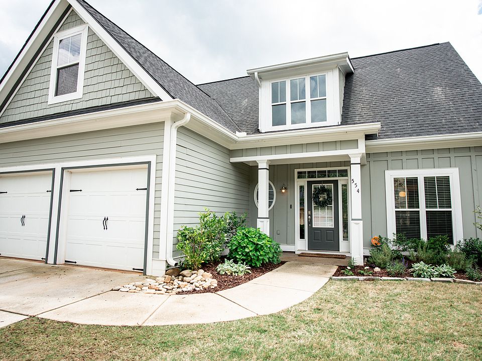 1st image of 554 Edgewood Dr