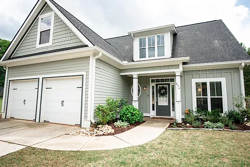 554 Edgewood Dr Photo 1