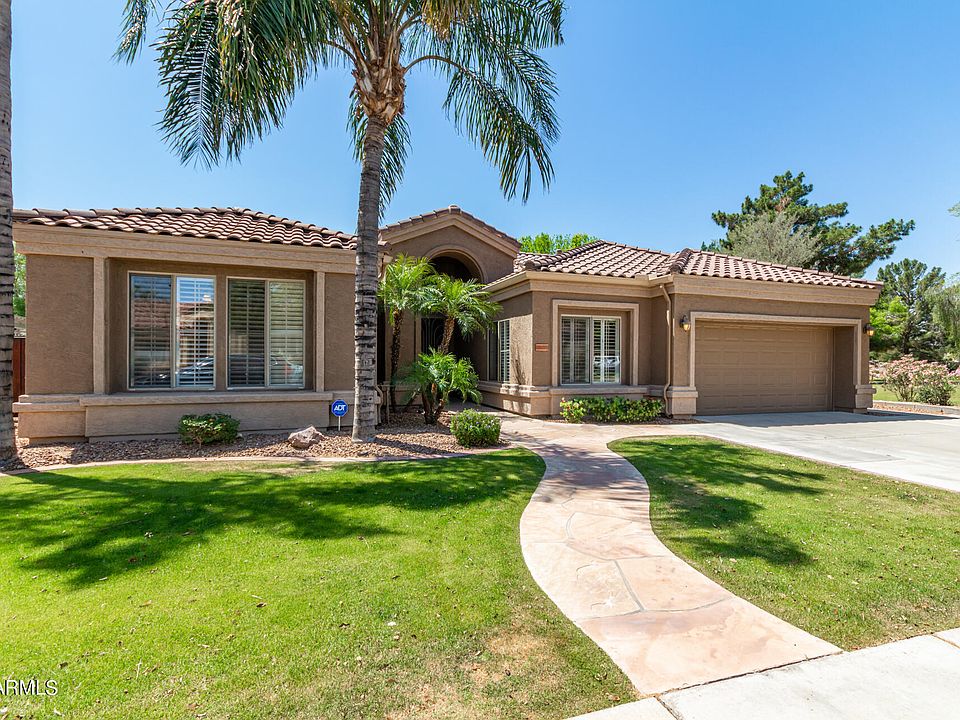 1st image of 7239 W Aurora Dr