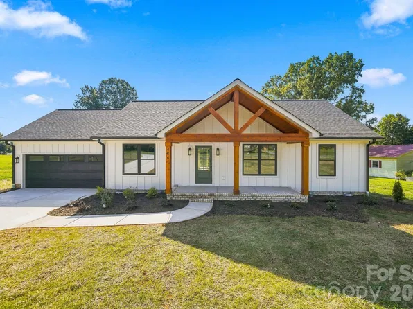 486 McAlister Rd, Lincolnton, NC 28093