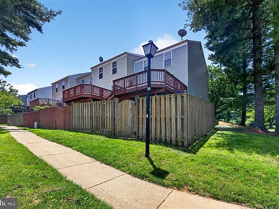 3rd image of 10519 Bounty Cove Ct