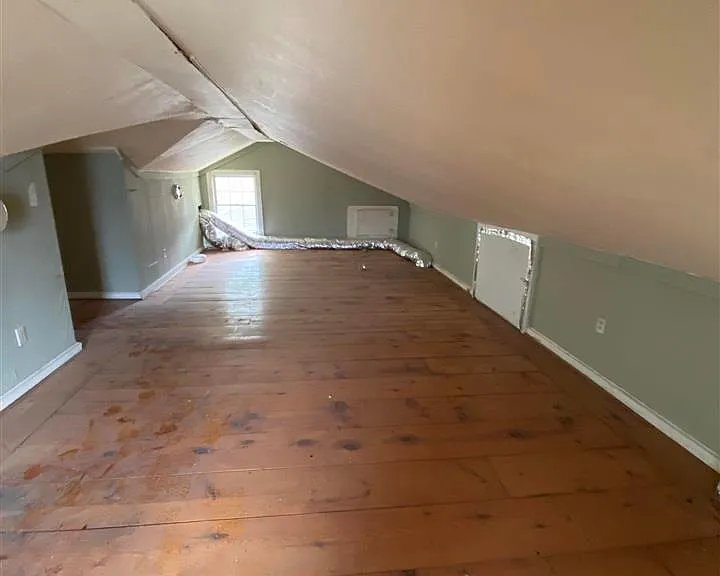 2401 N Roxboro St — Photo 13