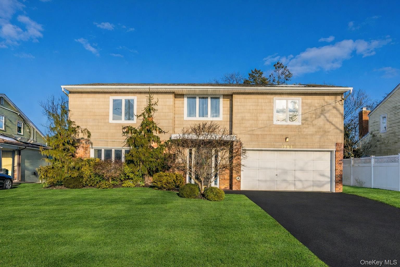 1981 Cynthia Lane, Merrick, NY 11566 | Zillow