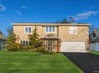 1981 Cynthia Lane, Merrick, NY 11566