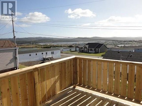 2nd image of 17 Woody Island Dr