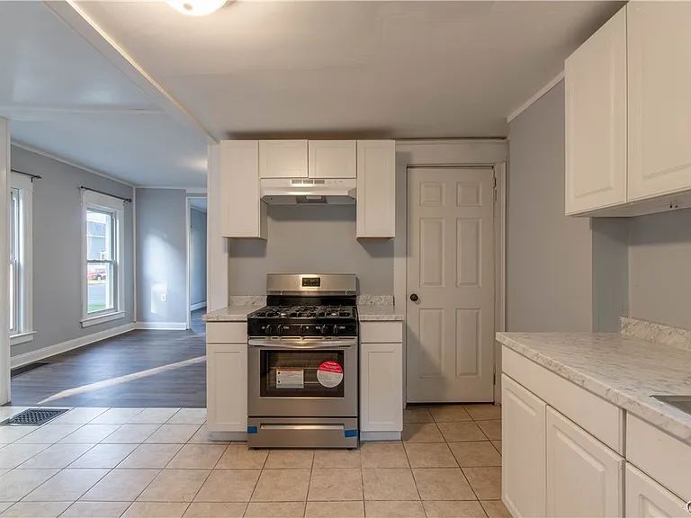 863 W Main St #863 — Photo 19