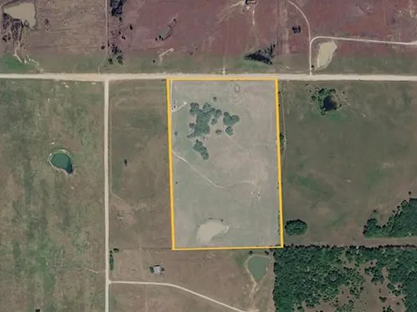 (undisclosed Address), Holdenville, OK 74848