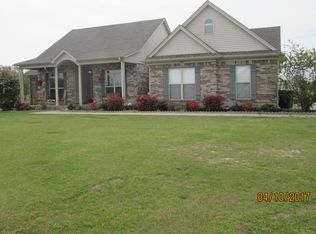 190 Jameson Cv, Marion, AR 72364