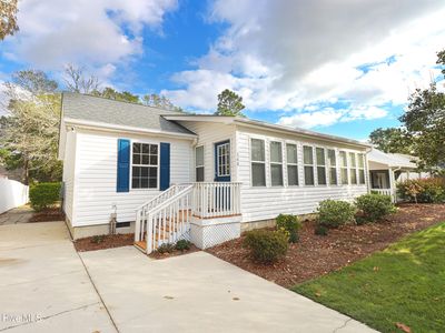 160 NE 5th Street, Oak Island, NC, 28465