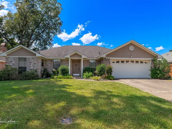 5024 Belle Chasse Dr, Bossier City, LA 71112