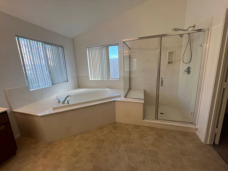 1550 Midnight Cowboy Ct — Photo 39