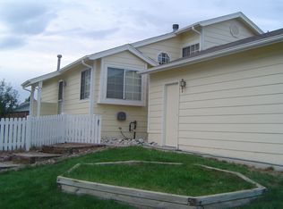 556 Arden Cir, Highlands Ranch, CO 80126