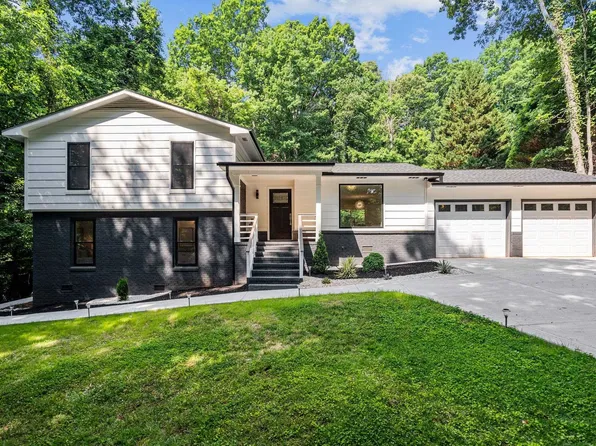 113 Brookridge Dr, Cary, NC 27518