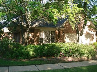 1322 Mission Chase Dr, Houston, TX 77077