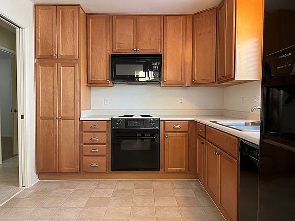 5th image of 16450 Caminito Vecinos Unit 103
