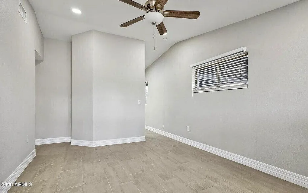 2068 E Howe Ave — Photo 4