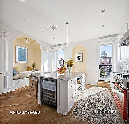 1st image of 94 Mac Donough St #2