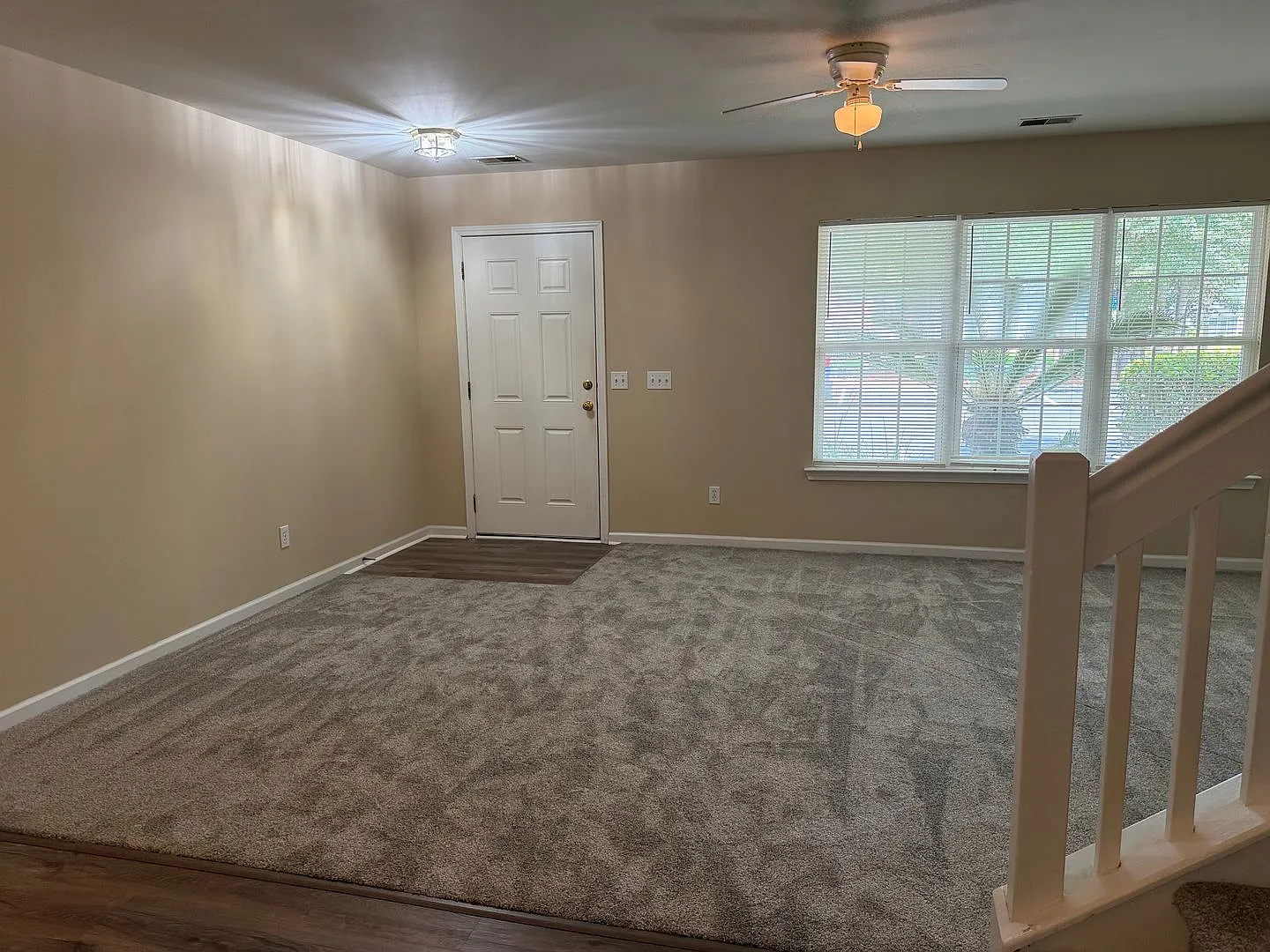 Renovated Three Bedroom Townhome in Townes of Buckwalter — Photo 3