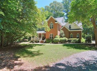 795 Elizabeth Ln, Matthews, NC 28105