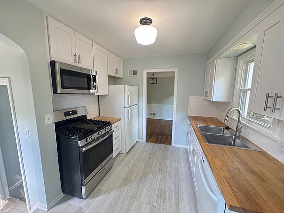 4th image of 1164 Griswold St SE