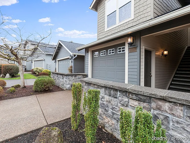 10104 SE Bristol Loop — Photo 2