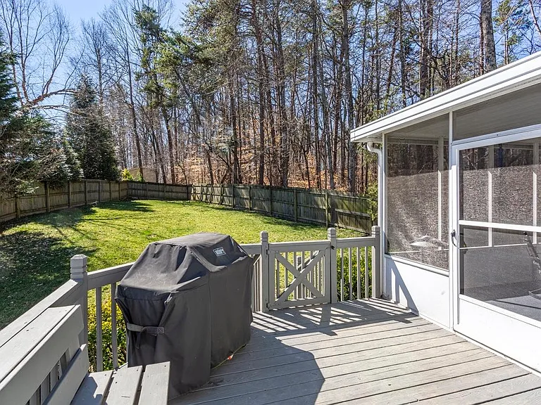 5603 Pinetuck Rd — Photo 12