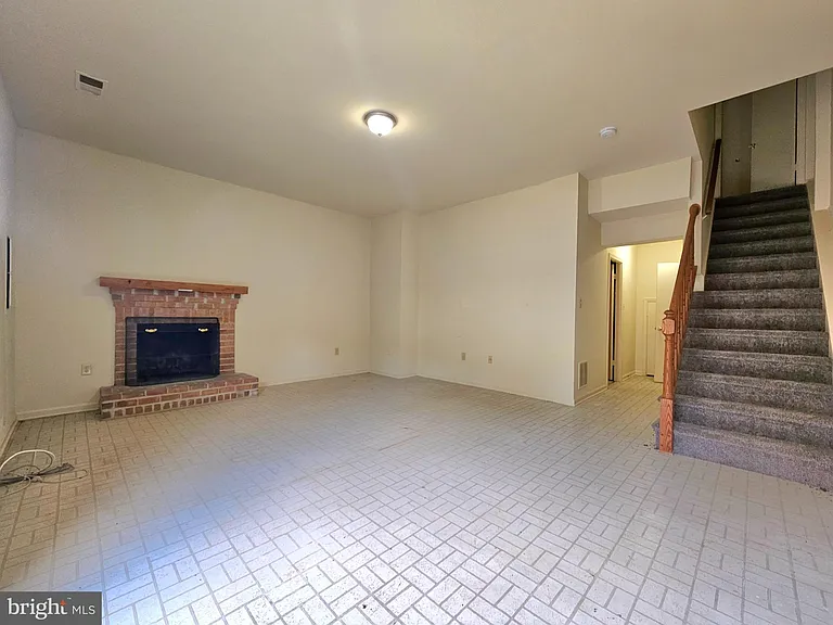 4719 Gainsborough Dr — Photo 23