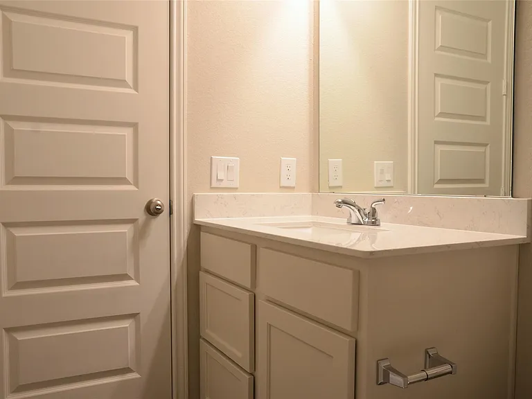 10511 Forfar Ln — Photo 24