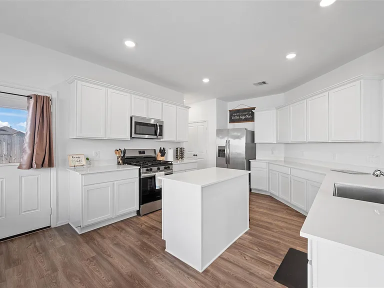 237 Augustine Way — Photo 11