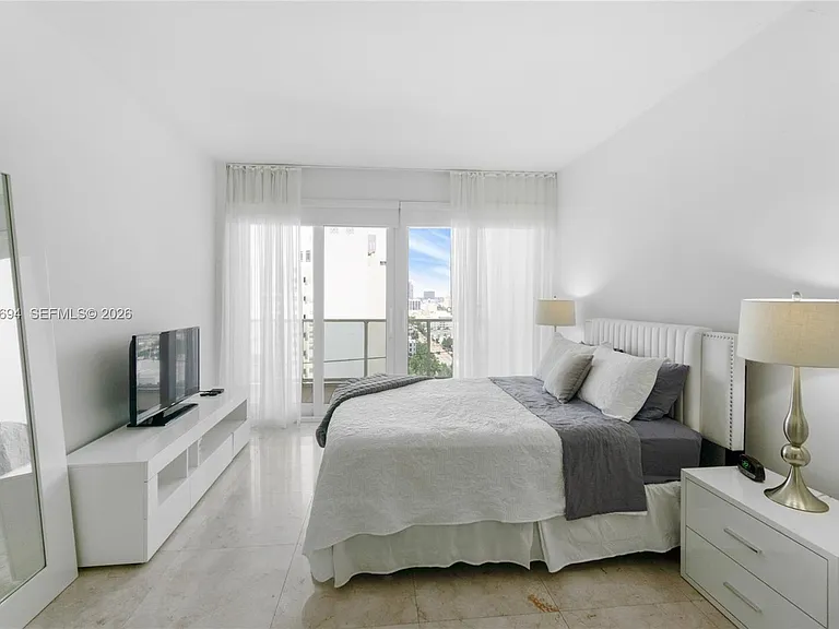 100 Lincoln Rd #Penthouse 14 — Photo 14