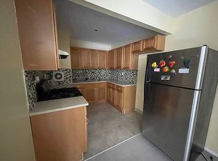 31 Palmetto St #1L, Brooklyn, NY 11221