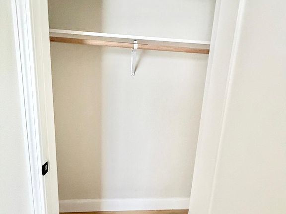 5th image of 48 Warner St #B4