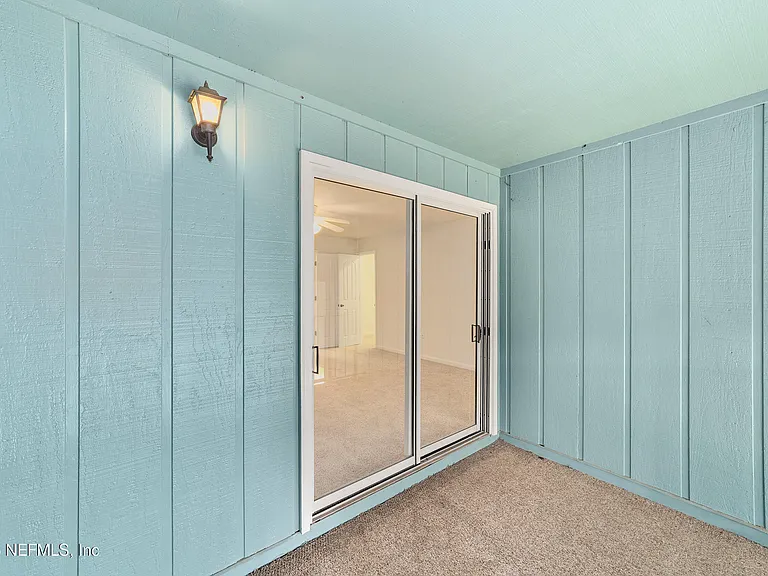 501 SW 75th St #H6 — Photo 32